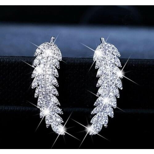 Huitan Trendy Luxury Leaf Stud Earrings For Women Romantic Accessories For Girls Micro Paved CZ Earrings Jewelry Wholesale