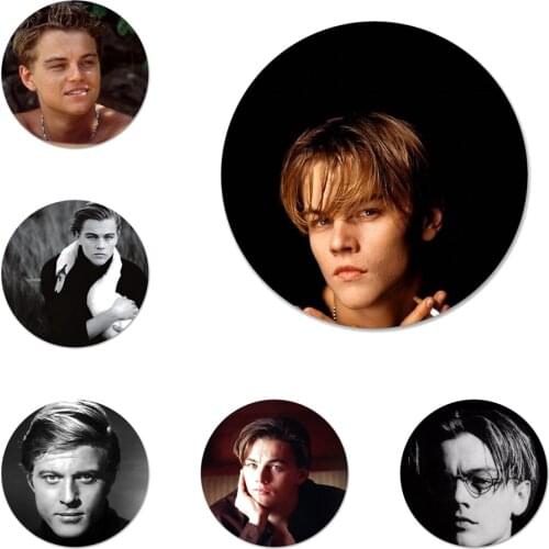 Leonardo Dicaprio Young White Swan Portrait Icons Pins Badge Decoration Brooches Metal Badges For Backpack Decoration