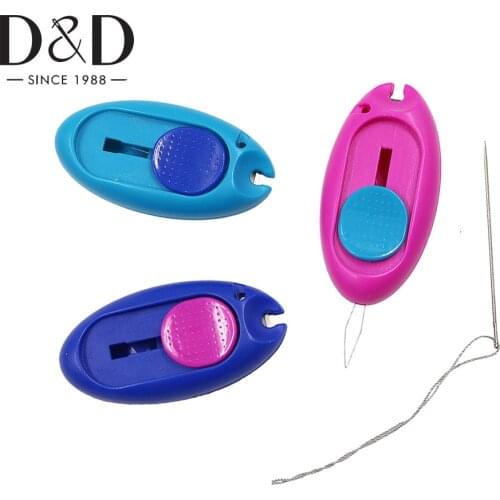 Random Color 1pc Hand Needle Threader Sewing Threader with Thread Cutter for Needlework Threader Insertion Sewing Accessories