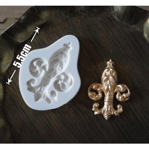 Retro Totem Flower Baroque Cake Border Decoration Silicone Molds Fondant Cake Decorating Tools Cupcake Gum Paste Candy Moulds