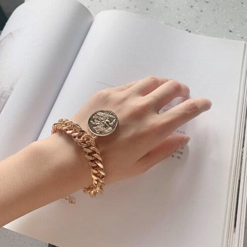 Retro Thick Chain Jewelry Kpop European And American Exaggerated Portrait Tag Bracelet French Style High-End Lady Gift Emo
