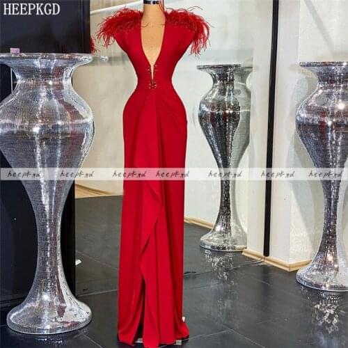 New Long Red Sheath Evening Formal Dress With Feather V Neck Crystal Feather Plus Size Prom Gown Women Pageant Dresses Customize