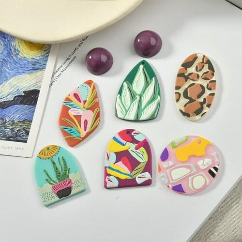 Retro style 20pcs/lot literary relief effect abstract pattern paint geometry irregular shape acrylic beads diy jewelry accessory