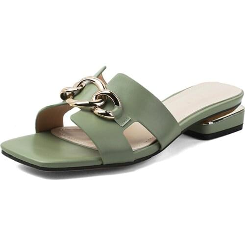 Summer Womens Sandals and Slippers Low-Heel Square Toe Cap Metal Decoration Girls Shoes Outdoor Slippers