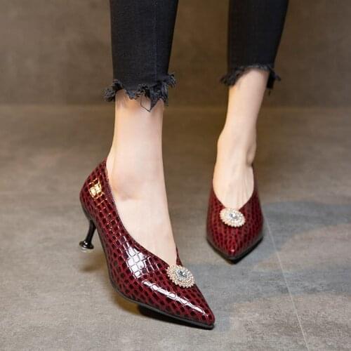 2021 Black White Shoes Woman Heel Metal Letters High Heels Shallow Pumps Suede Leather Wedding Stilettos Pumps Sexy Women Shoes