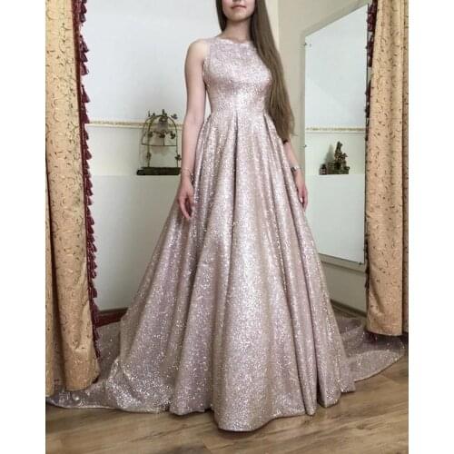 2021 Sparkly Backless Prom Dresses Long Glittery Cloth Sleeveless Formal Evening Party Gowns Robe De Soiree