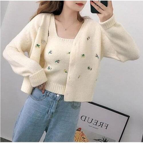 Korobov 2021 New Autumn 2 Pcs Sets Korean Flower Embroidery Cardigans and Sweet Vest Vintage Eleagnt Knit Outwear Sweater