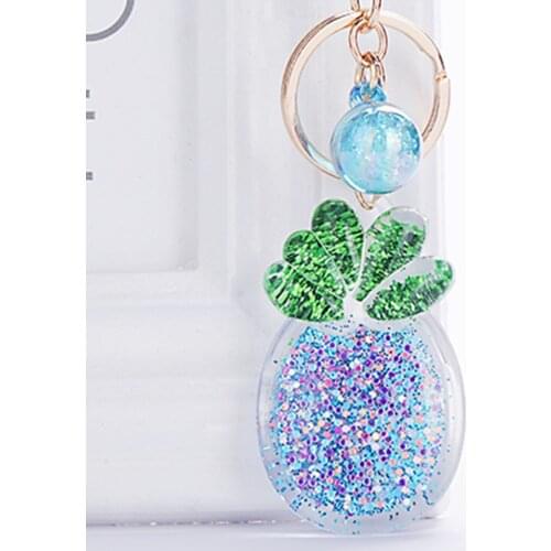 Acrylic sequined pineapple keychain pendant transparent sequined fruit keychain fruit car key chain pendant