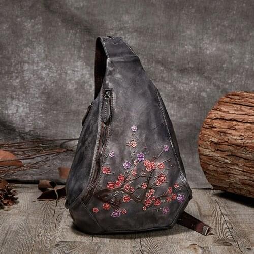Head Layer Cowhide Chinese Wind Restoring Ancient Ways Multi-Purpose New Capacity Cowhide Personality Womens Backpack