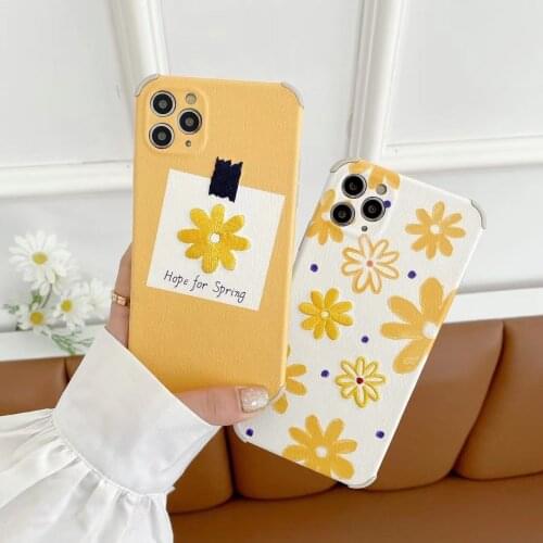 Retro Sweet girls embroidery daisy yellow flowers Phone Case For iPhone 11 12 Pro Max Xr Xs Max 7 8 Plus X 7Plus case Cute Cover