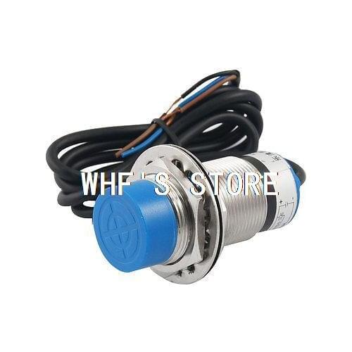 LJ30A3-15-Z/AY 15mm Capacitance Proximity Sensor Switch PNP NC DC 10-30V 200mA
