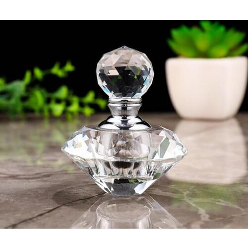 Refillable Perfume Bottles Crystal Empty Diamond Shaped Oil Bottle Air Freshener Cosmetic Bottles