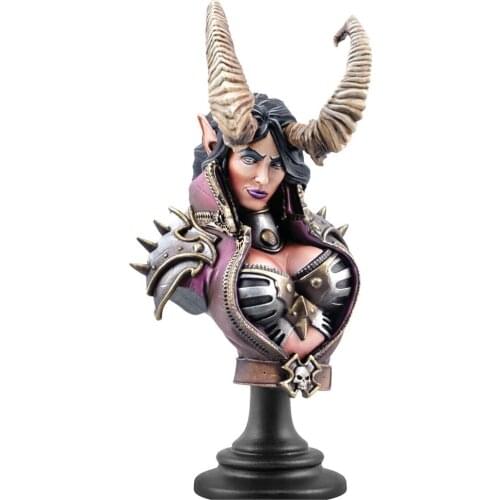 New Unassembled 1/ 10 Pirate Queen Skarre bust 1/10 Figure Resin Kit DIY Toys Unpainted kits