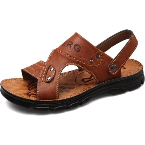 New Summer Sandals Men Fashion Waterproof Beach Sandals Classic Light Summer Shoes Cheap Male Sandals Water Sneakers