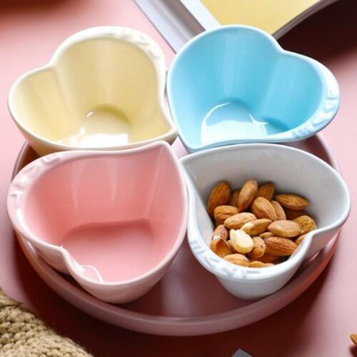 2 Pcs Cute Small Ceramic Love Small Bowl Single Pudding Bowl Dessert Bowl Creative Microwave Oven Baking Small Bowl