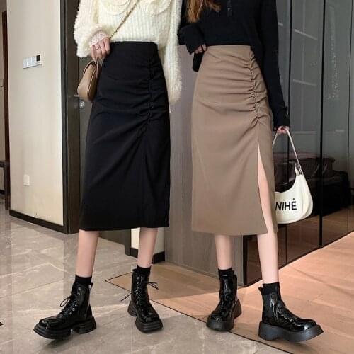 Spring and Autumn 2021 New Korean Style High Waist Fold Mid-length Side Slit A-line Skirt Female Black Temperament Skirt