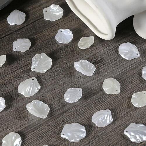 White Acrylic Leaf Petals Flower Frosted Acrylic Spacers Beads For Hair Wedding Earrings DIY Makeing Accessories