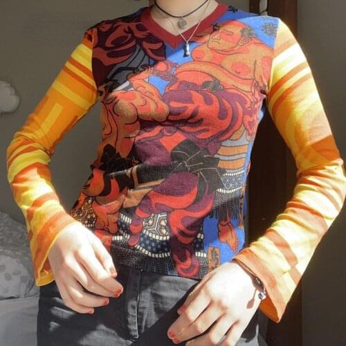 NEWDISCVRY New Graphic T Shirts Y2k Vintage Clothes Fall 2021 V Neck Long Sleevecrop Top Harajuku Streetwear Women N84-BF16