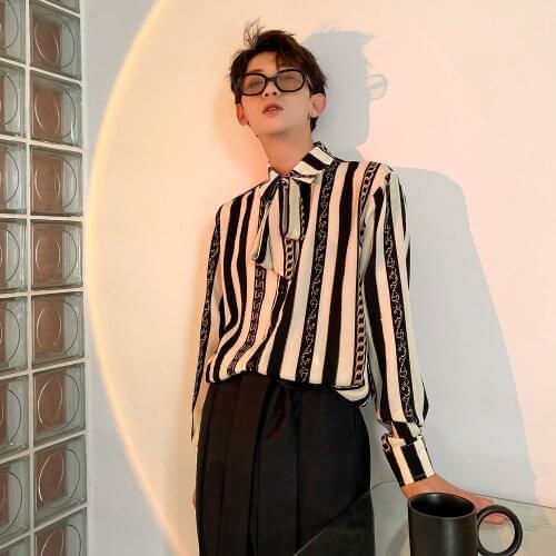 Vintage Medieval Bow Striped Shirt Men Scottish Vampire Gentlemen Jabot Poet Party Streetwear Blouse Long Sleeve Sinner Shirts