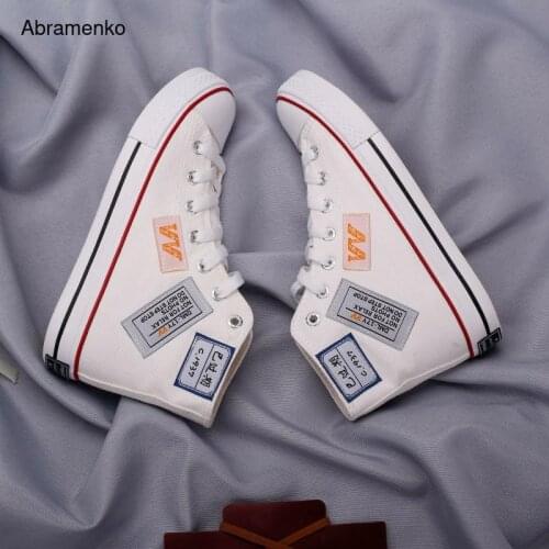 Summer High-Top Plus Size Women Vulcanized Shoes Fashion Personality Label Ladies Flat Lace-Up Canvas Shoes New Couple Sneakers