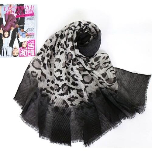 Wrinkle leopard glitter hijab women scarves cotton lurex scarf crinkle muslim hijab headband winter pashmina shawls/scarf