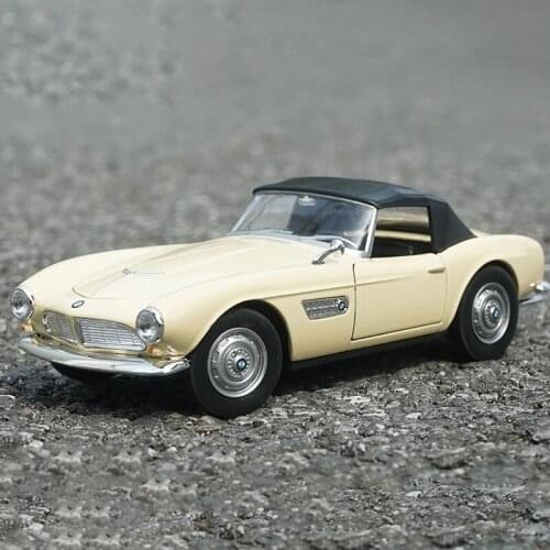 1:24 BMW-570 Convertible Alloy Car Diecast Pull Back Model Toy Metal Vehicle Metal Car Simulation Collection Gifts Toys for boys