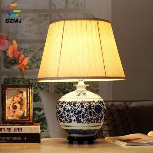GZMJ Chinese Style Blue And White Porcelain Desk Lamp Art Deco Ceramic Decoration Table Lamps for Bedroom/Living Room/Study
