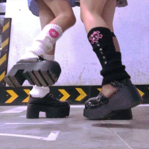 Ruibbit New Arrival Japanese Knee Sleeve Leg Cover Warm Harajuku Punk Rock Handmade Black Skull Knitted Leg Warmer Y2k Hot Girl