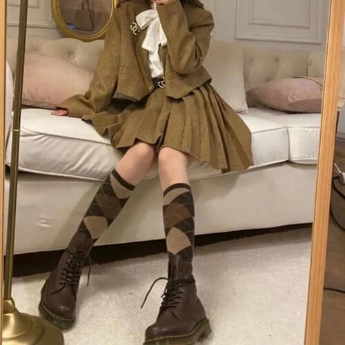 Socks Female 2021 New French Ins Trendy Retro Calf Socks Knee-Length Spring and Autumn Stockings Street Net Red Long Tube