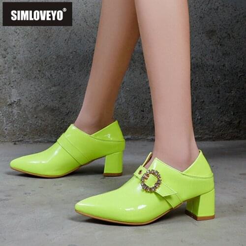SIMLOVEYO New 2021 Women Pumps Pointed Toe 5cm Block Heels Patent Leather Buckle Crystal Bling Candy Colors Big Size 50 A3731