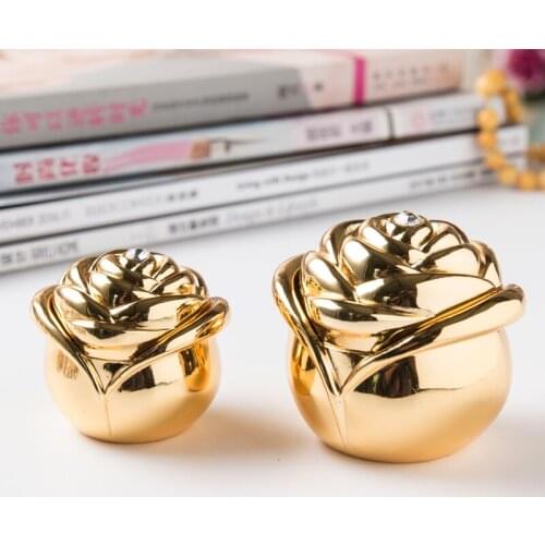 Metal European style Jewelry Storage Box Packaging Wedding Box Rose type Marriage Ring Box