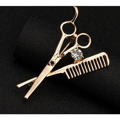 The New Fashion Comb Scissors Brooch Alloy Creative Brooches Badge Collar Needle Costume Accessory Gift