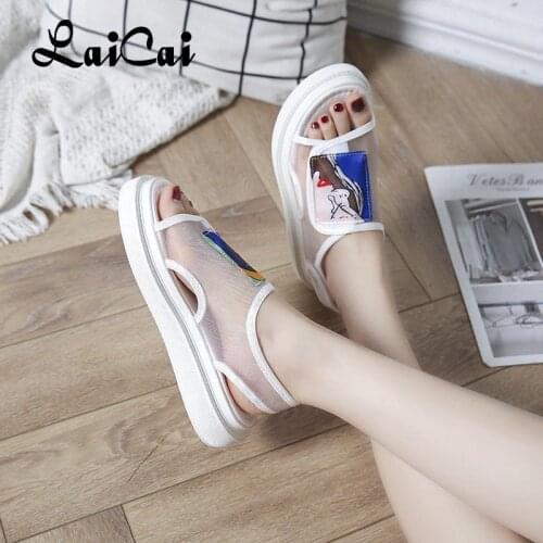 Shoes for Women 2021 New Summer Fashion Cute Lace Mesh Facial Makeup Slip-on Comfortable Shoes Flat Cool Womens Sport Sandals