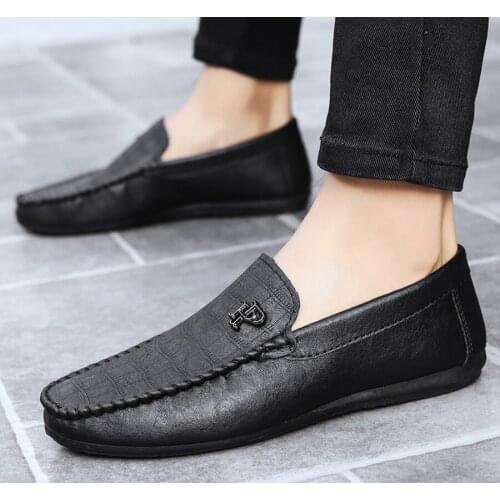 Breathable Man Shoes Leather Mens Moccasin Shoes Fashion Leather Loafer Shoes Men Luxury Male Casual Footwear