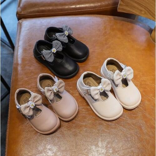 Spring Girls Leather Shoes Cut-outs Retro Kids Sport Shoes for Girls Princess Anti-slip Sneakers Baby Girls Dancing Shoes