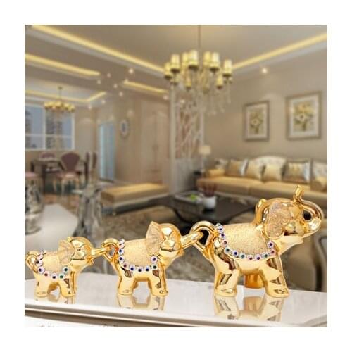The wedding gift of European Ceramic elephant Home Furnishing wine Decor living room TV cabinet houses like the bedroom