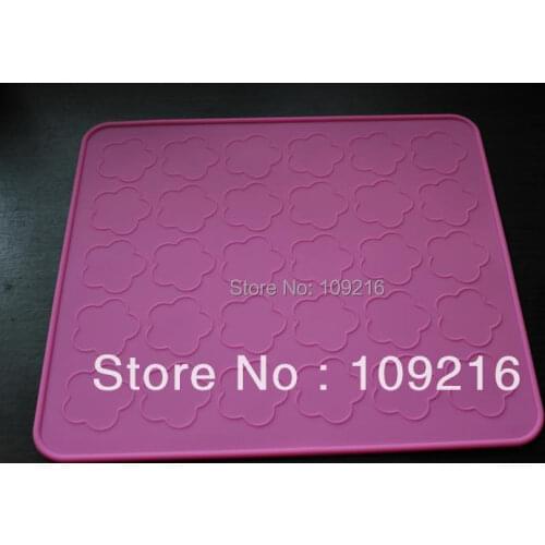 Green Good Quality 100% Food Grade Silicone Macaron/ Dessert 30-Hole Little cherry blossoms Baking Mat