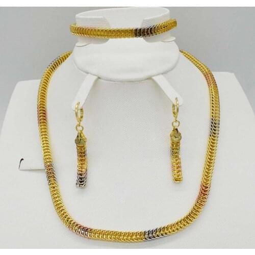 New High Quality Dubai Jewelry Set 3COLO Gold color Nigerian Wedding African Jewelry Sets Parure Bijoux Femme