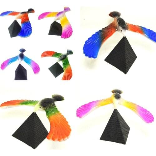 High Quality Novelty Amazing Balance Eagle Bird Toy Magic Maintain Balance Home Office Fun Learning Gag Toy for Kid Gift