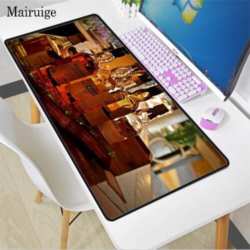 Large Gaming Mouse Pad Computer Gamer Keyboard Liqueur XXL Locking Edge Mouse Mat Hyper Beast Desk Mousepad for PC Desk Pad