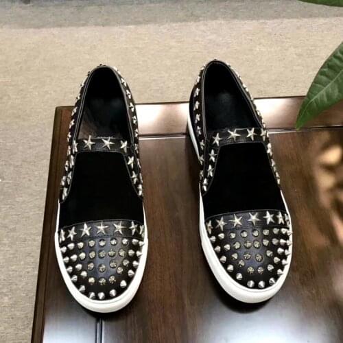 Brand men shoes 2021 New Fashion breathable comfortable men loafers luxury Spikes mens flats men casual shoes