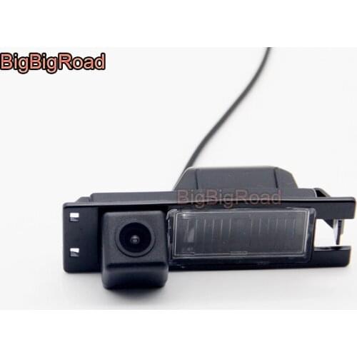 BigBigRoad For Alfa Romeo Giulietta 940 2010~2015 / Car Rear view Camera / HD CCD Night Vision Car Back up Reverse Camera