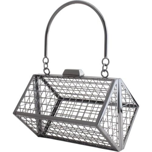 Metal Hollow Out Evening Bag Wedding Clutch Bag For Women Fashion Purses And Handbags Chic Shoulder Bag Party Bag With Chain