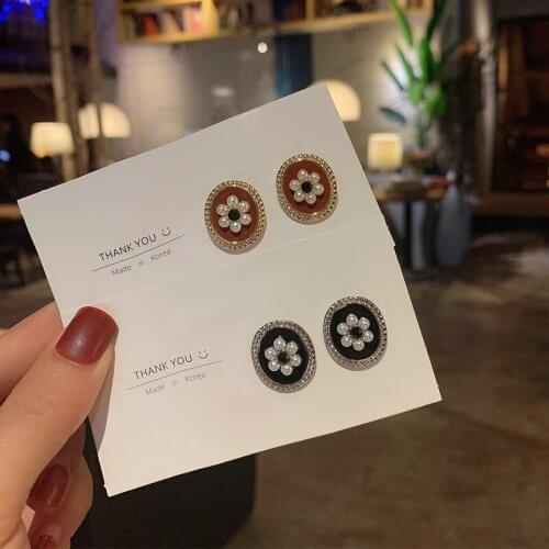 ​ZDMXJL 2021 New Fashion Womens Earrings Fine Simple Geometry Round Pearl Earrings For Women Girl Part Jewelry Gifts Wholesale