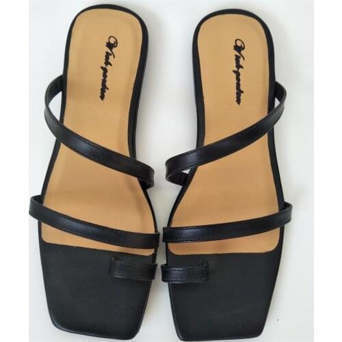 Women`s Summer Fashion Sandals Narrow Band Vintage Square Toe Buckle Strap Casual Female boho T-strap Slipper Lady Slipper shoes