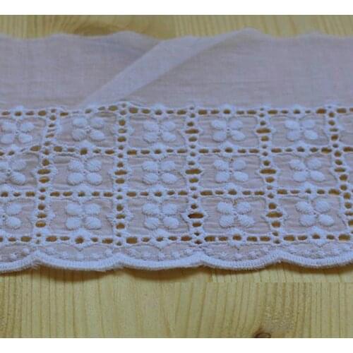 YACKALASI 14 Yds/Lot 100% Cotton Lace Eyelet Embroidery Applique Flower Trims Sewing Apparel Lace 11.5cm