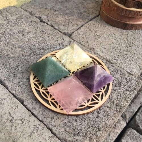4pcs nice natural rose quartz&green aventurine&citrine&dream amethyst pyramid reiki healing crystals wicca Tower home decor 30mm