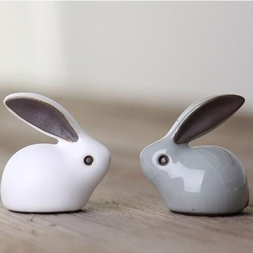 Chinese Tea Pet Mini Ceramics Tea Pet Cute Rabbit Deer Tea Pet for Kungfu Tea Tray Table Ornaments Decoration Great Gift
