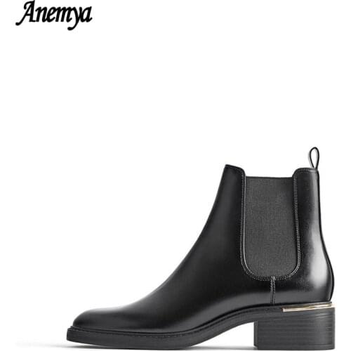 2021 New Leather Women Chelsea Boots Autumn Square Heel Short Boots Ladies Metal Decoration Slip On Casual Shoes Black Handmade