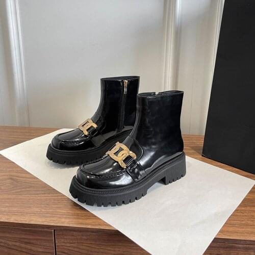 British Style Women Boots Winter Fashion Patent Leather Shoes Square Heel Metal Decoration Platforms Zipper Women Ankle Boots